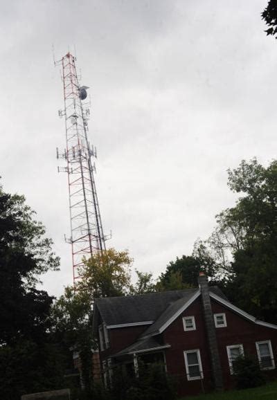 4 auburn radio towers near sr 18|List of radio stations in Virginia .